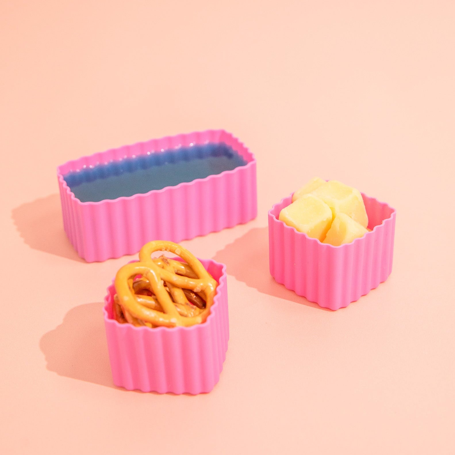 Floss pink mixed silicone bento cups