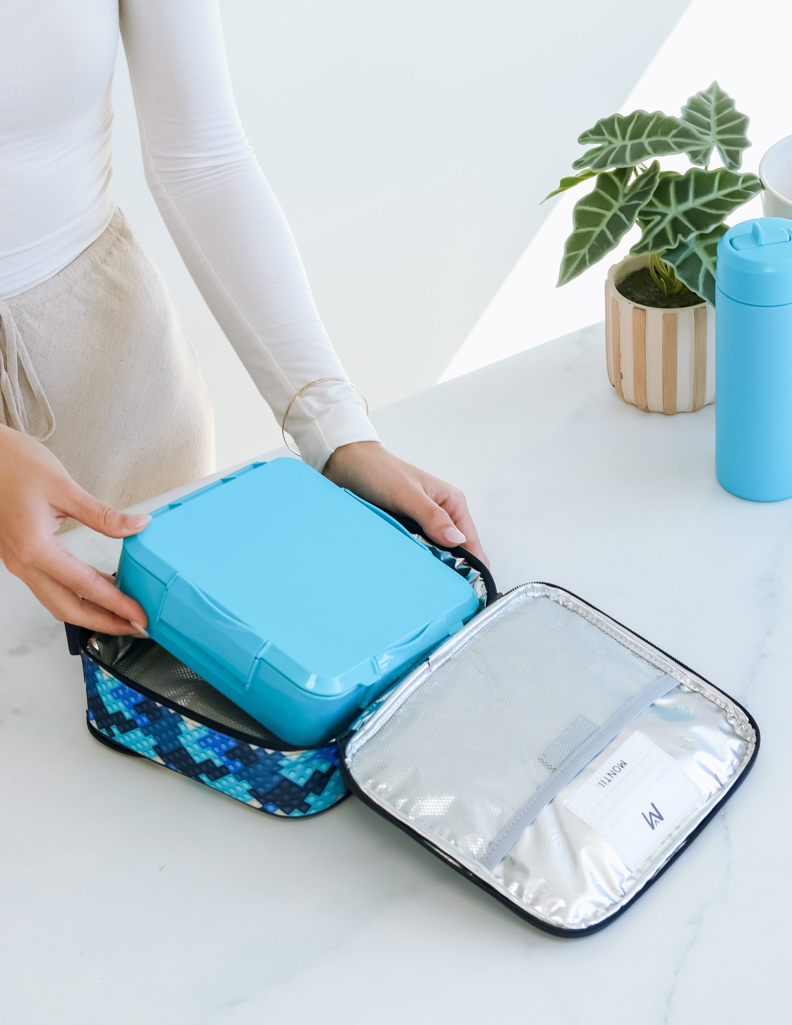 Montii Co Default Title