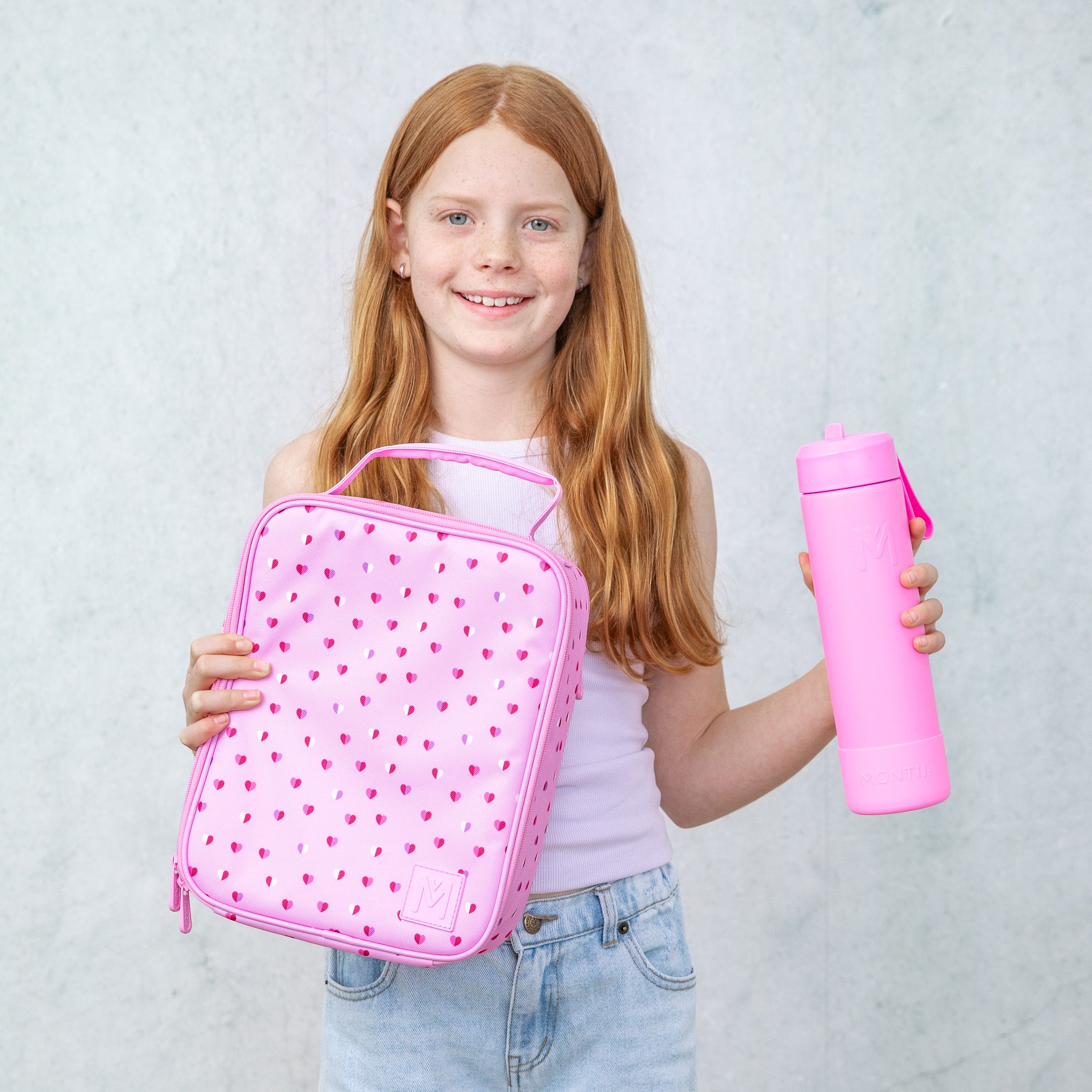 Pink hearts insulated lunch bag