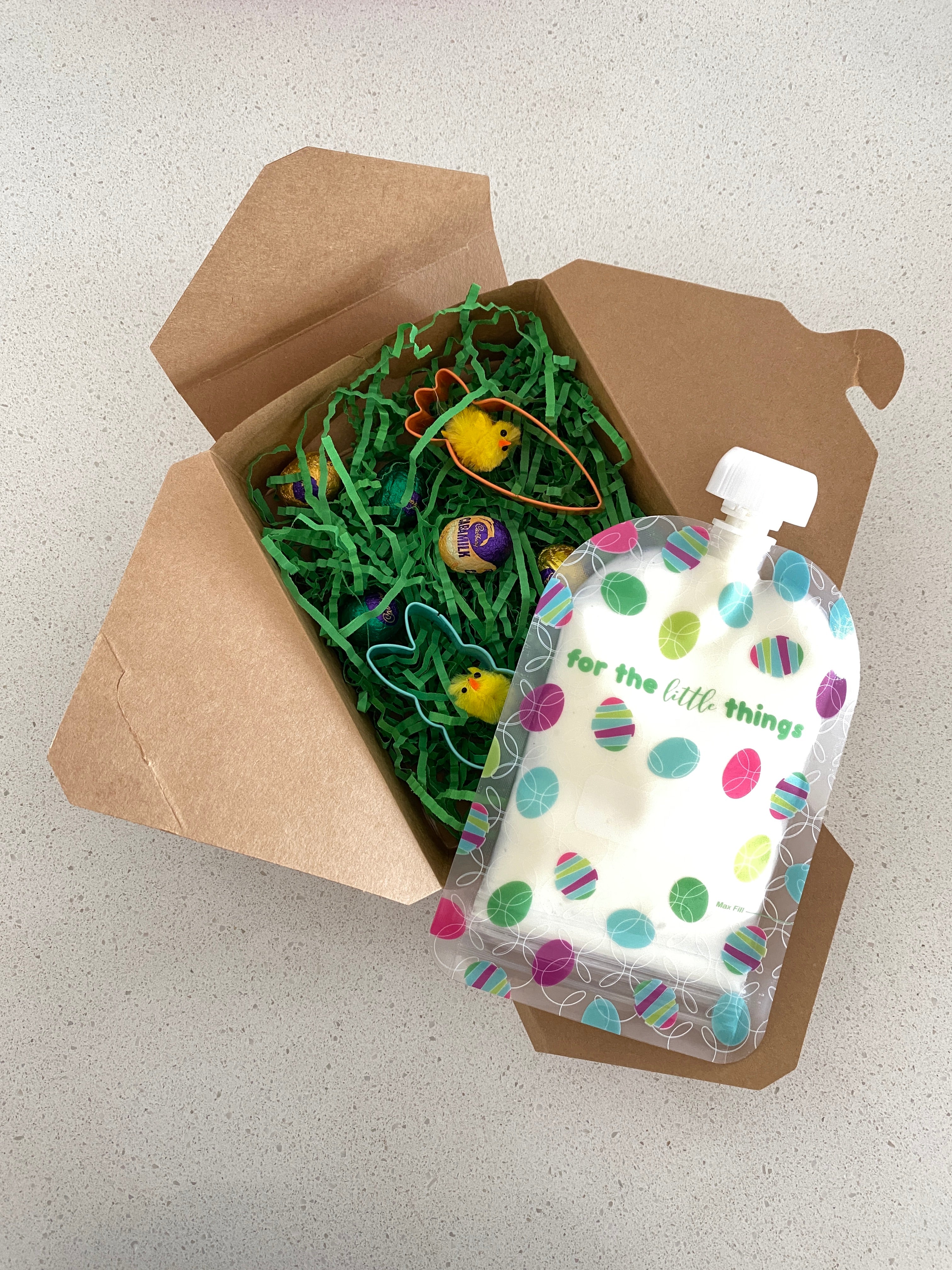Easter egg reusable food pouch
