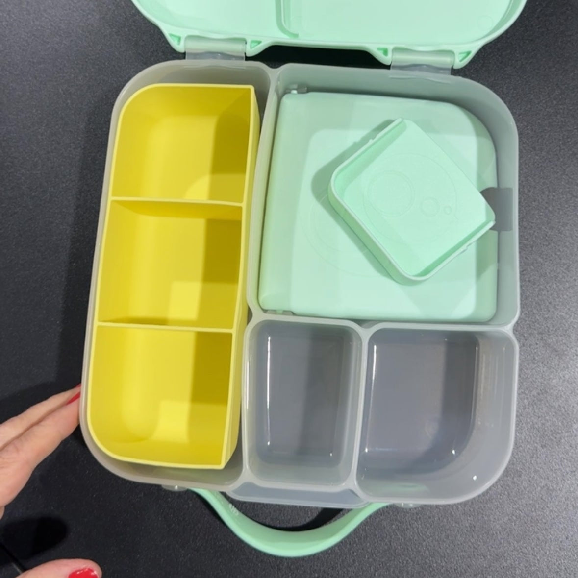 viral yellow silicone feast tray and bbox lunch box