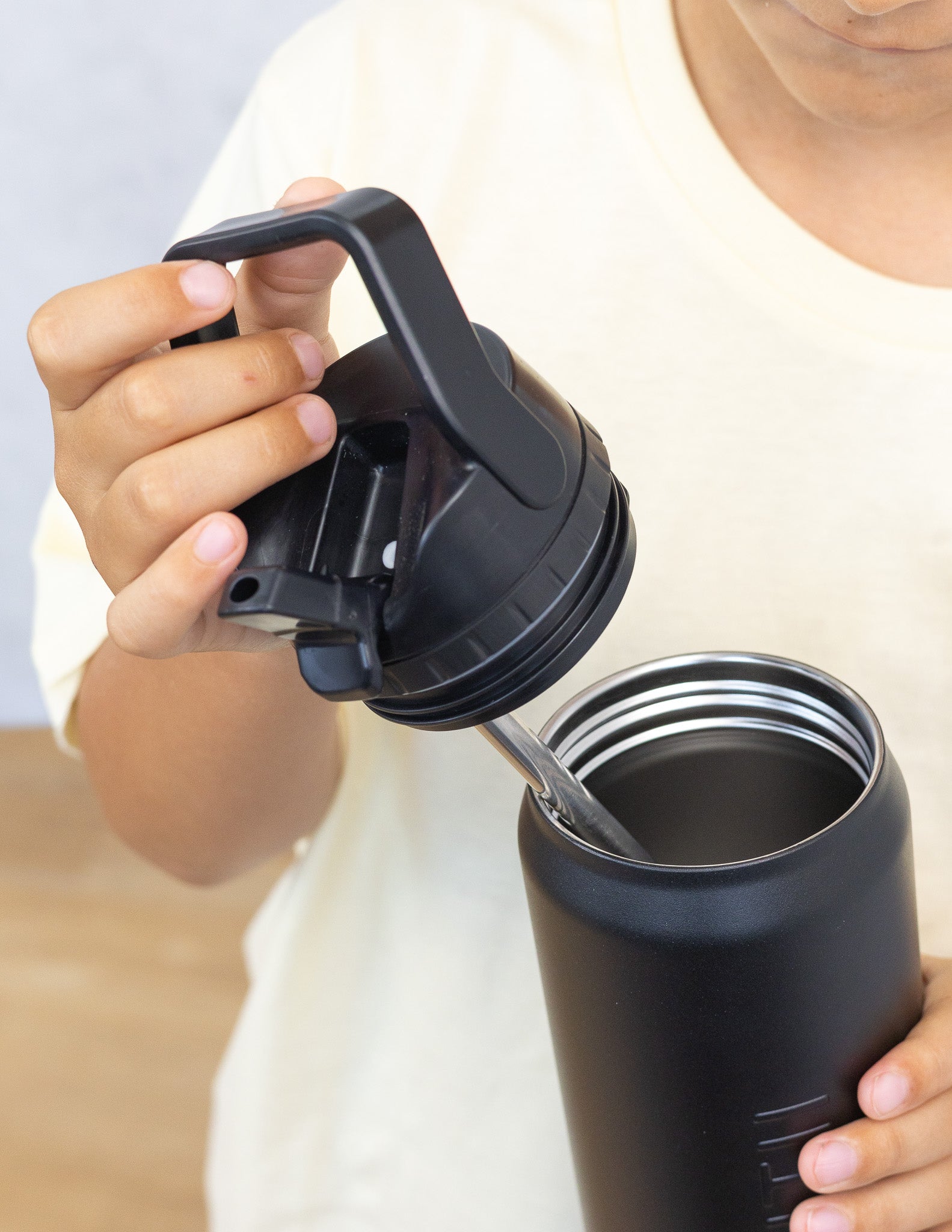 MontiiCo 750ml Sport Drink Bottle - Midnight