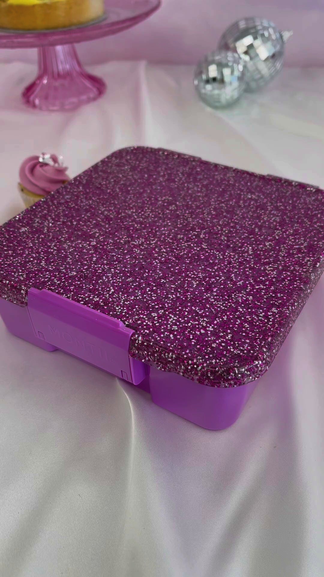 Magenta glitter lunch box